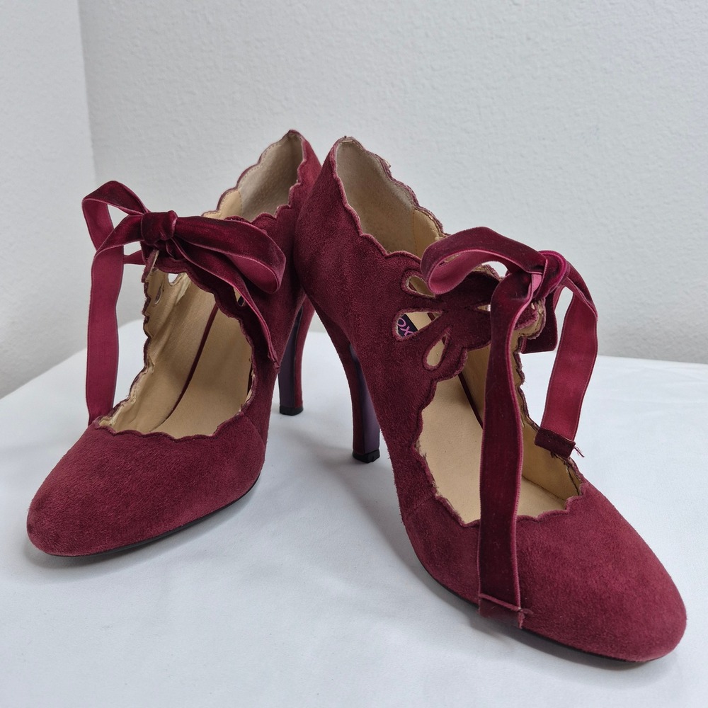 Mojo Moxy Burgundy Suede Scalloped Ribbon Tie Heels Retro Coquette Dollcore 9M